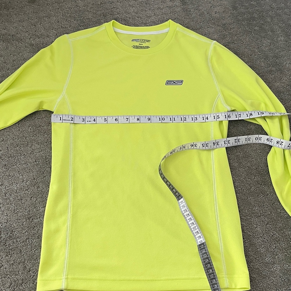 Express Core Performance Tee - Picture 2 of 4